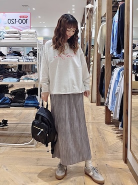 「アイテム（バックパック/リュック）」を使った、K・Nさん（レディース・161cm）の秋コーディネート