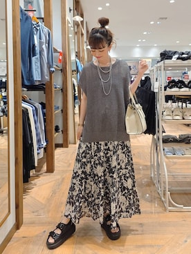 「アイテム（スカート）」を使った、K・Nさん（レディース・161cm・40代）の夏コーディネート
