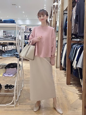 「アイテム（パンプス）」を使った、K・Nさん（レディース・161cm・40代）の秋コーディネート