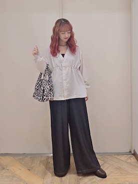 「GLOBAL WORK（グローバルワーク）のUVプロテクトペプラムカーディガン/1046363（シャツ/ブラウス、ベージュ系）」を使った、K・Nさん（レディース・161cm）の秋コーディネート