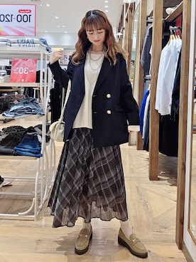 「アイテム（ショルダーバッグ）」を使った、K・Nさん（レディース・161cm・40代）の秋コーディネート