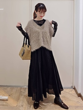 「アイテム（ベスト）」を使った、K・Nさん（レディース・161cm・30代）の秋コーディネート