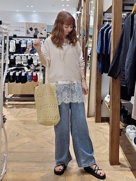 「GLOBAL WORK（グローバルワーク）のGOODデニムイージーパンツ/COOL/636569（デニムパンツ、ブルー系）」を使った、K・Nさん（レディース・161cm）の春コーディネート