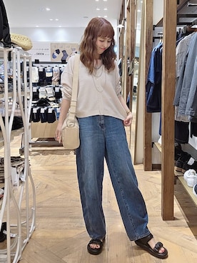 「GLOBAL WORK（グローバルワーク）のGOODデニムバレルパンツ/600980（デニムパンツ、ブルー系）」を使った、K・Nさん（レディース・161cm）の春コーディネート