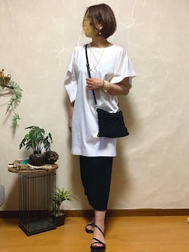 「HELIOPOLE（エリオポール）のアイテム」を使った、ema.さん（レディース・166cm）の春コーディネート