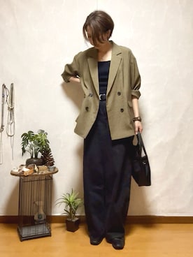 「アイテム（ジャケット/アウター）」を使った、ema.さん（レディース・166cm・40代）の秋コーディネート