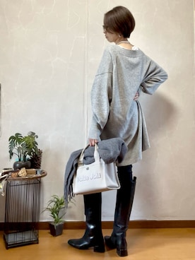 「アイテム（トートバッグ）」を使った、ema.さん（レディース・166cm・40代）の秋コーディネート