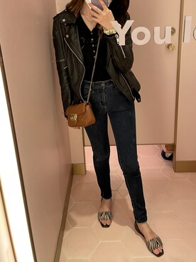 「TOUGH（タフ）のアイテム」を使った、sh.ttzさん（レディース・155cm）の冬コーディネート