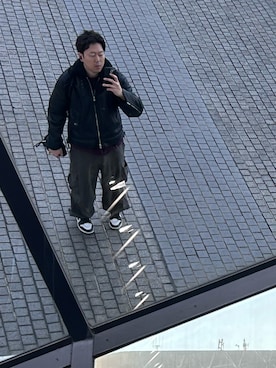 「BAYFLOW（ベイフロー）のアイテム（パンツ）」を使った、komiさん（メンズ・178cm）の冬コーディネート