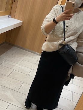 「ANYA HINDMARCH（アニヤハインドマーチ）のアイテム（バッグ）」を使った、asuchangさん（レディース・162cm）の冬コーディネート