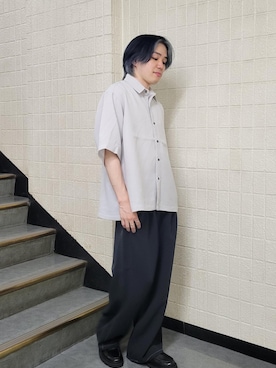 「JUNRED（ジュンレッド）のアイテム（スラックス）」を使った、ケータさん（メンズ・169cm）の春コーディネート
