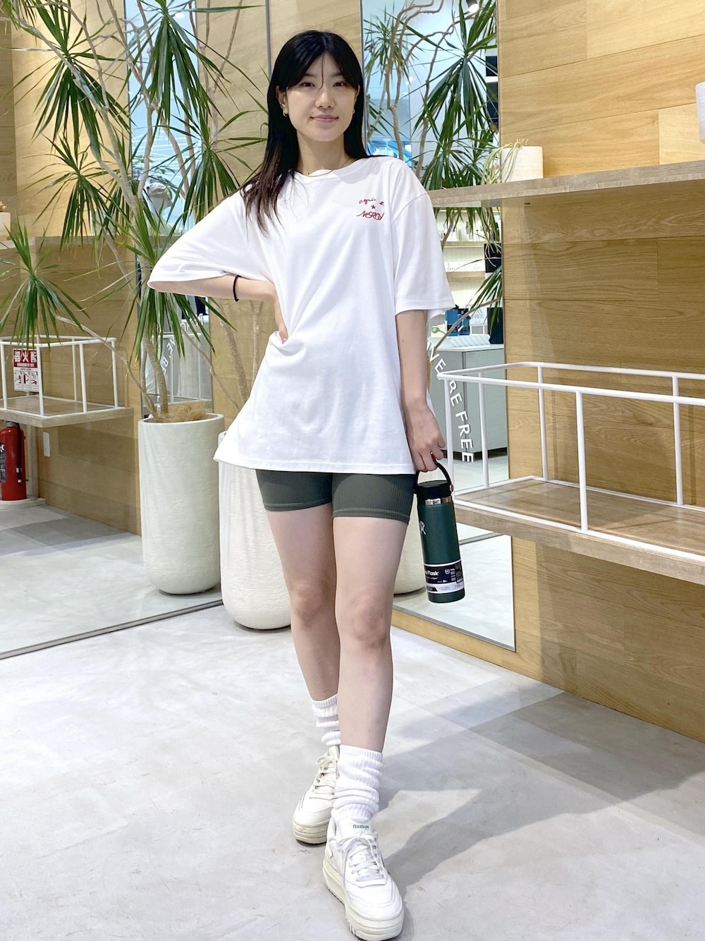 【未使用】Tシャツスパッツ セットコーデ レギンス×Tシャツで作る！“アガる”おうちコーデ7選 | VERY