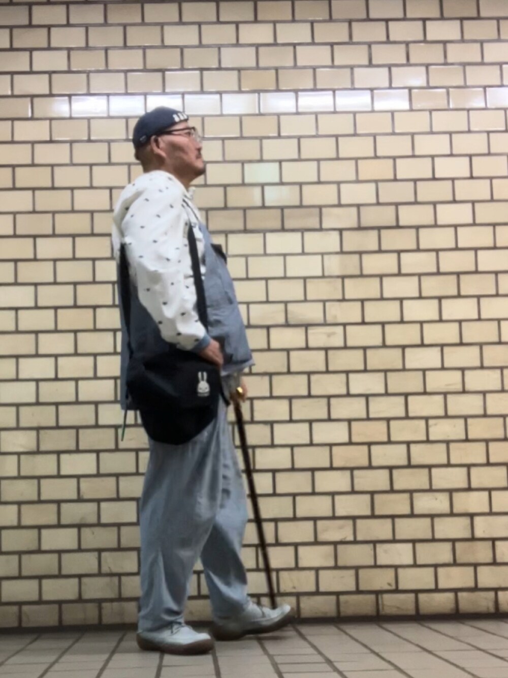 「デブでもオシャレ、デブですがなにか？、でぶ、おじコーデ、オジかわ」｜「Regetta Canoeのアイテム（スリッポン、ブルー系）」を使った、メルヘン翁さん（メンズ・178cm）の秋コーディネートの1枚目の写真