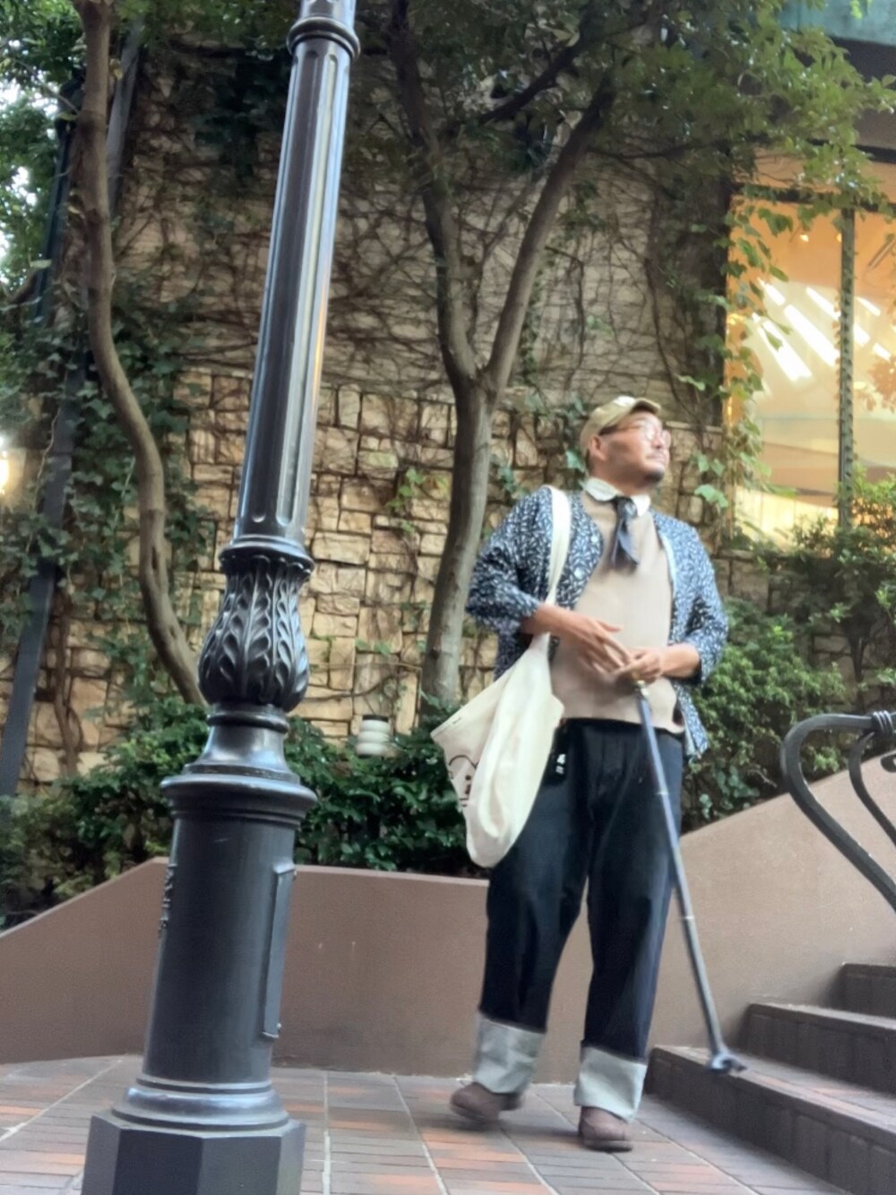 「デブでもオシャレしたい、デブでもオシャレ、デブですがなにか？、和テイスト、おじコーデ、オジかわ」｜「go slow caravanのアイテム（キャップ、ベージュ系）」を使った、メルヘン翁さん（メンズ・178cm）の秋コーディネートの1枚目の写真
