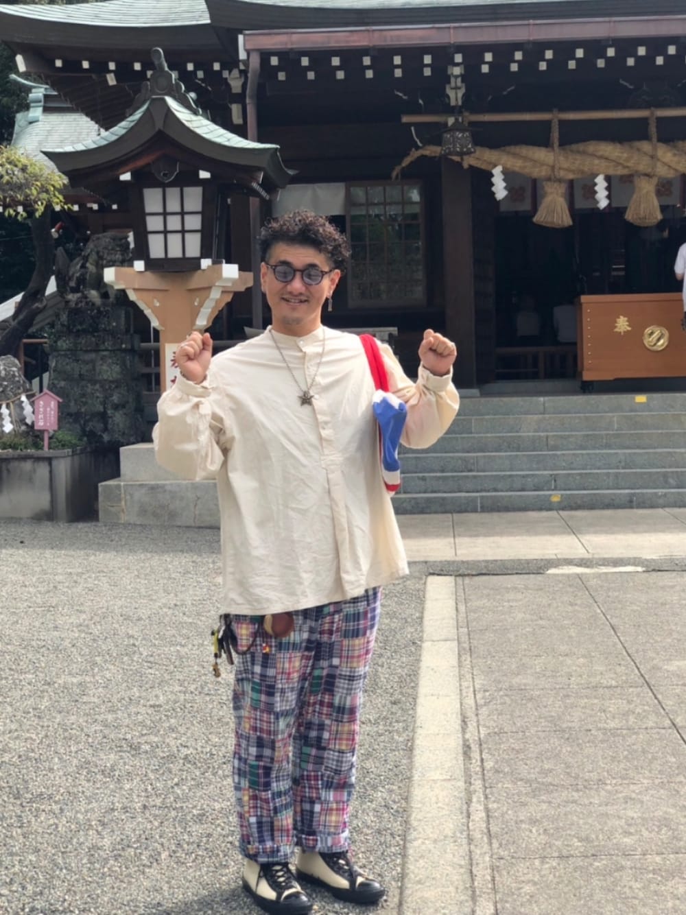 「ノンブランドのアイテム（シャツ/ブラウス、ホワイト系）」を使った、kotaさん（メンズ・170cm）の夏コーディネートの1枚目の写真