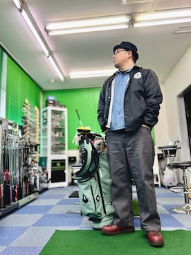 「アイテム（ナイロンジャケット）」を使った、101mmgさん（メンズ・175cm）の秋コーディネート