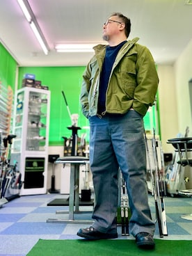 「アイテム（ミリタリージャケット）」を使った、101mmgさん（メンズ・175cm）の春コーディネート