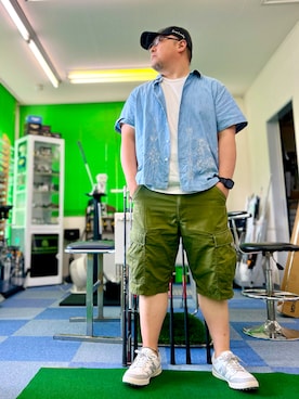 「AVIREX（アヴィレックス）のアイテム（カーゴパンツ）」を使った、101mmgさん（メンズ・175cm）の夏コーディネート