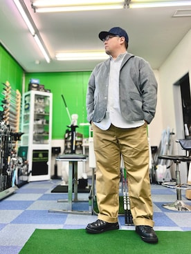 「アイテム（チノパンツ）」を使った、101mmgさん（メンズ・175cm）の秋コーディネート