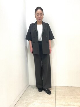 「UNTITLED（アンタイトル）の【シワになりにくい/セットアップ可/接触冷感】ハーフスリーブジャケット（テーラードジャケット、ブラック系）」を使った、wachi1000さん（レディース）の春コーディネート