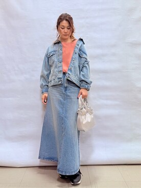 「SHOO・LA・RUE（シューラルー）の【SHOO・LA・RUE DENIM】羽織るだけでこなれる　オーバーサイズデニムジャケット（デニムジャケット、ブルー系）」を使った、fuuさん（レディース・156cm）の春コーディネート