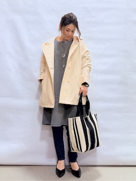 「SHOO・LA・RUE（シューラルー）の【SHOO・LA・RUE DENIM】毎日使いたくなる ストレッチデニムスキニーパンツ（デニムパンツ、ブルー系）」を使った、fuuさん（レディース・156cm）の冬コーディネート