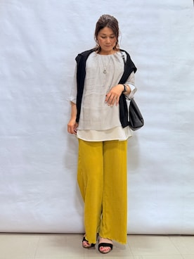 「SHOO・LA・RUE（シューラルー）の【洗濯機可/ひんやり/UV】さらっとしたタッチが心地よい ショート丈 Vネックカーディガン（カーディガン/ボレロ、ブラック系）」を使った、fuuさん（レディース・156cm）の春コーディネート