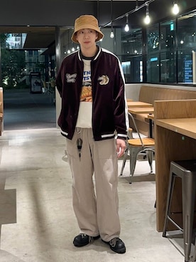 「アイテム（その他シューズ）」を使った、大空さん（メンズ・176cm・20代）の秋コーディネート