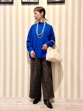 「SHOO・LA・RUE（シューラルー）の【洗濯機可/S-LL】厚すぎない　ゆったりシンプルもちもちニット（ニット/セーター、ブルー系）」を使った、masuyo1219さん（レディース・163cm）の冬コーディネート