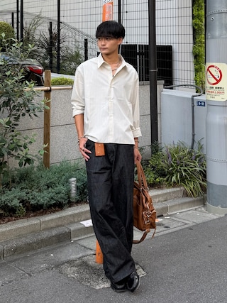 「WYM LIDNM(ウィム バイ リドム)のMICRO SPAN CROPPED SHIRT(シャツ/ブラウス)」を使った、中村瑞輝(みずきち)さん(メンズ・176cm)の秋コーディネート