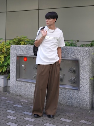 「ADRER（アドラー）のheavy weight graphic / line stone T shirt（Tシャツ/カットソー）」を使った、中村瑞輝(みずきち)さん（メンズ・176cm）の夏コーディネート
