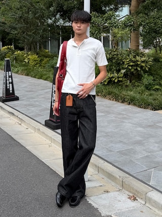 「DTYYPE(ドタイプ)のエンボス2WAYショルダーバッグ(ショルダーバッグ)」を使った、中村瑞輝(みずきち)さん(メンズ・176cm)の秋コーディネート