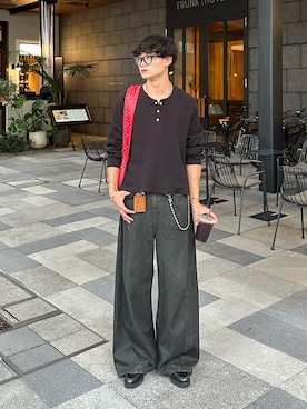 「アイテム（ウォレットチェーン）」を使った、中村瑞輝(みずきち)さん（メンズ・176cm）の秋コーディネート
