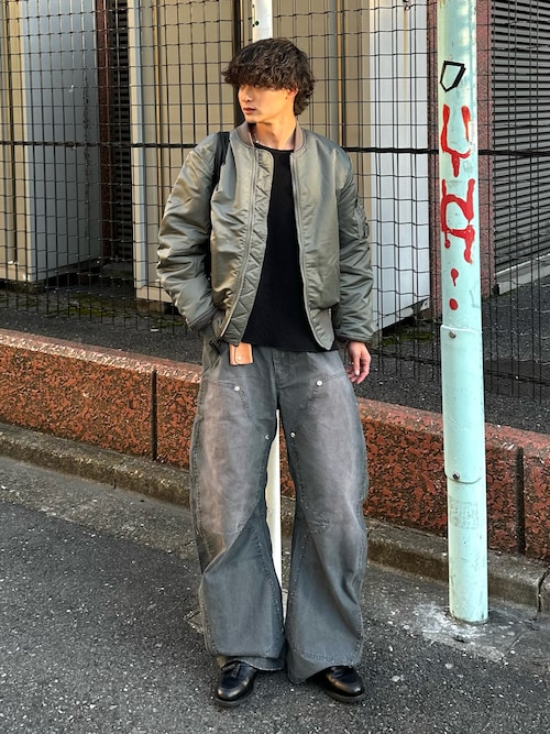 「NVRFRGT(ネヴァーフォーゲット)のWAFFLE THERMAL LONG SLEEVE T-SHIRT(Tシャツ/カットソー)」を使った、中村瑞輝(みずきち)さん(メンズ・176cm)の冬コーディネート