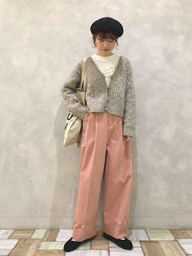「POU DOU DOU（プードゥドゥ）のシェットランドウール透かし編みニットカーディガン（カーディガン/ボレロ、グレー系）」を使った、kondoさん（レディース・156cm）の秋コーディネート