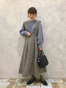 「POU DOU DOU（プードゥドゥ）のチャームポーチ付きショルダーバッグ（ショルダーバッグ、ブラック系）」を使った、kondoさん（レディース・156cm）の秋コーディネート