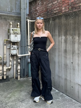 「アイテム（チューブトップ）」を使った、すみなさん（レディース・171cm）の夏コーディネート