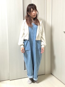 「Samansa Mos2（サマンサ モスモス）のアイテム（オールインワン・サロペット）」を使った、ちぃまゆちゃんさん（レディース・154cm）の春コーディネート