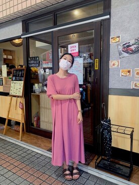 「BIRKENSTOCK（ビルケンシュトック）のBIRKENSTOCK/ビルケンシュトック ARIZONA/アリゾナ (UNISEX size variation)（サンダル、ホワイト系）」を使った、jennyhuohさん（レディース・162cm）の春コーディネート