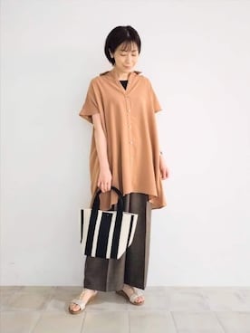 「アイテム（チュニック）」を使った、miomioさん（レディース・157cm）の夏コーディネート