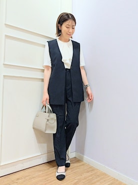 「SHOO・LA・RUE（シューラルー）の【セットアップ可/洗濯後しわになりにくい/S-LL】シンプルで合わせやすい ノーカラージレ（ベスト、ブルー系）」を使った、miomioさん（レディース・157cm）の夏コーディネート