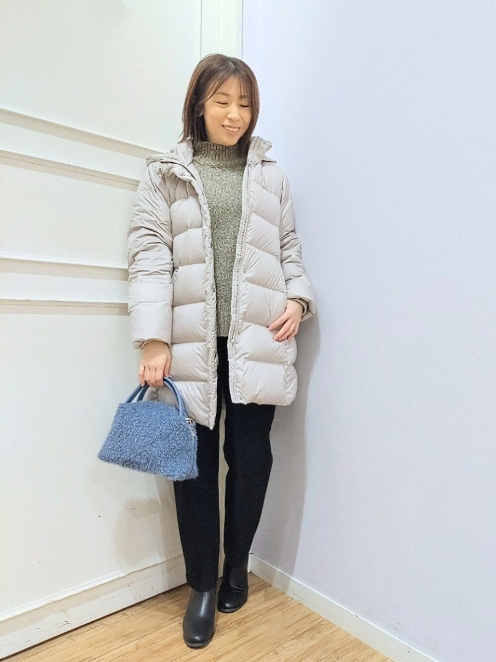 新品　シューラルー　ダウンコート　グレーLL