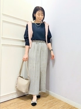 「SHOO・LA・RUE（シューラルー）の【着丈選べる/体型カバー】さらさらとろん ドルマンブラウス（シャツ/ブラウス、ブルー系）」を使った、miomioさん（レディース・157cm）の春コーディネート