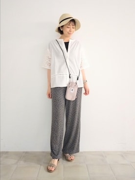 「アイテム（パープル系）」を使った、miomioさん（レディース・157cm）の夏コーディネート