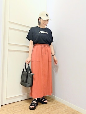 「PEANUTS（ピーナッツ）のアイテム（トップス）」を使った、miomioさん（レディース・157cm）の夏コーディネート
