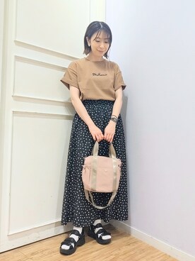 「SHOO・LA・RUE（シューラルー）のアイテム（サンダル）」を使った、miomioさん（レディース・157cm）の夏コーディネート