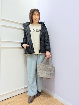 「ロゴニット」｜「アイテム（ダウンジャケット/コート）」を使った、miomioさん（レディース・157cm）の冬コーディネート