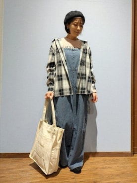 「アイテム（サロペット/オーバーオール）」を使った、miomioさん（レディース・157cm）の秋コーディネート