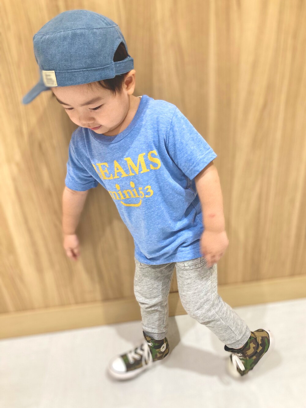 「夏コーデ、キッズファッション、男の子コーデ、converse、夏だ！Tシャツ着よう！、3歳男の子、ビーチコーデ」｜「しまむらのアイテム（キャップ、ブルー系）」を使った、ｋａｎａｔａさん（キッズ・100cm）の夏コーディネートの1枚目の写真