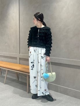 「アイテム（チャーム）」を使った、taniai_hさん（レディース・162cm）の秋コーディネート